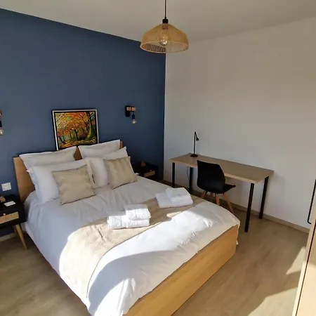 Et 95 M2 A 100m Du Lac, 3 Chambres, Parking * Annecy