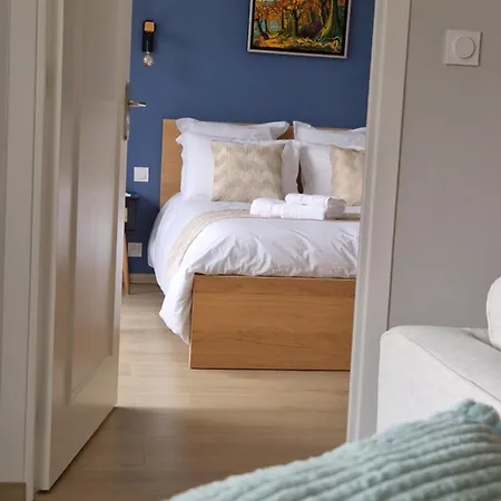 Apartment Et 95 M2 A 100m Du Lac, 3 Chambres, Parking *